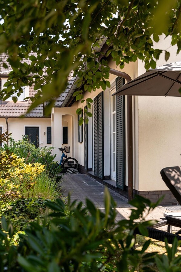 Exterior detail - Vacation apartment KM1 "Seeadler" - 2-room apartment with one bedroom in a quiet location (Klein-Müritz)