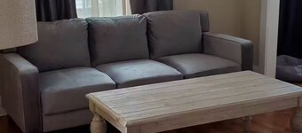 Charming 3-bedroom house with AC and WiFi in serene Cheraw