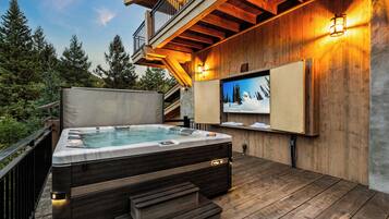 Idromassaggio all'aperto