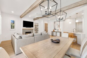 Smart-TV, Kamin