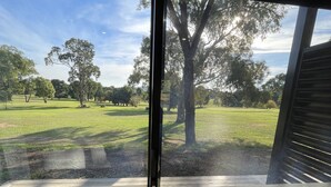 Unclassified image, 4 of 36, button - Harden Country Club Motel (Harden)