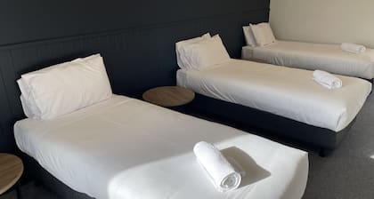 Harden Country Club Motel