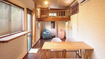 Family Cabin | 1 bedroom, free WiFi, bed sheets