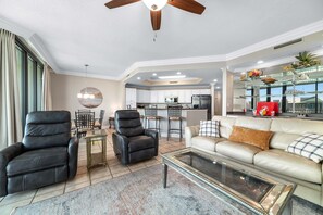 TV - WATERFRONT CONDO RESORT, LAZY RIVER, BOAT DOCKS (Orange Beach)