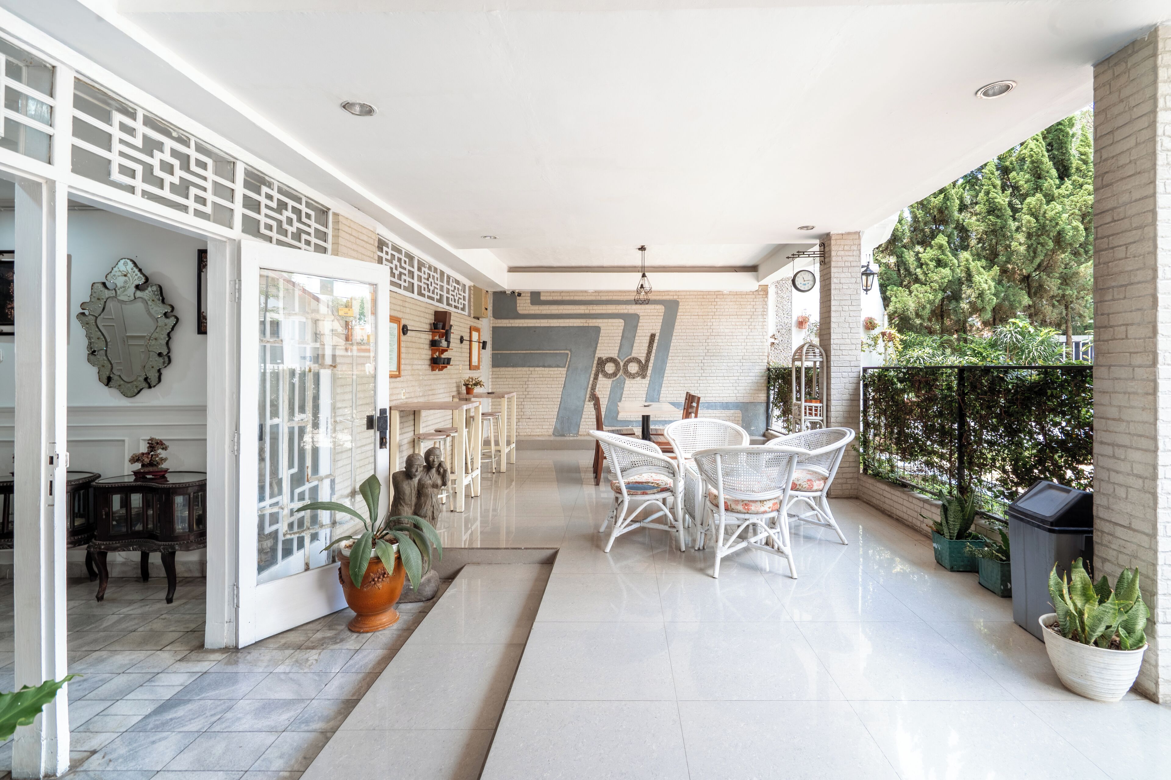 Sittområde i lobbyn