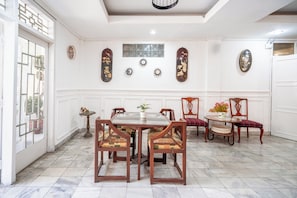 Lobby - Rehat at Hotel Patradissa Stasiun Bandung (Bandung)
