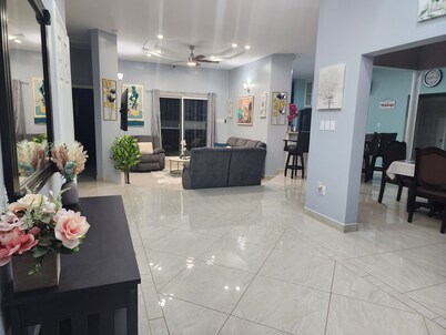 Want to get away from the city to enjoy time with family, this is the place