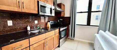 Oven, stovetop