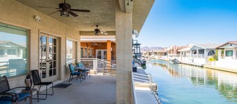 Oceans 11, Canal Front Family Fun, 60-FT Dock