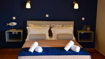 1 bedroom, in-room safe, iron/ironing board, free WiFi