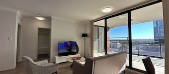 Central Located 2 Bedroom with Parking Close Train
