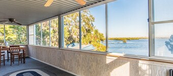 Ozello Coastal Lodge | Water Front | Dogs OK | Sleeps 6