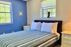 1 habitación, tabla de planchar con plancha, wifi gratis y ropa de cama 