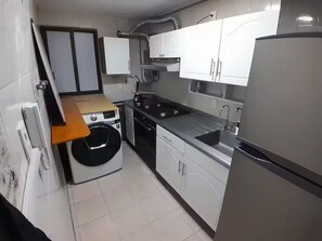 Private kitchen - Modern and cozy apartment | Location, Double beds, Kitchen (Ciudad de México)