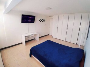 3 bedrooms, iron/ironing board, WiFi, bed sheets - Modern and cozy apartment | Location, Double beds, Kitchen (Ciudad de México)