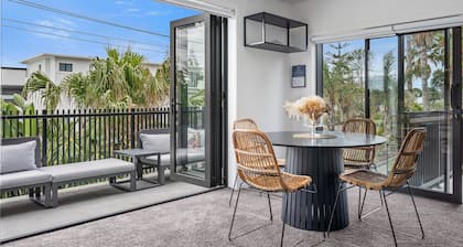 Orewa Beachcomber
