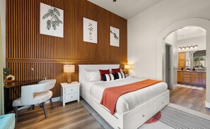 2 bedrooms, desk, iron/ironing board, travel crib