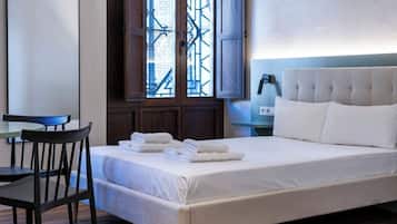 Bügeleisen/Bügelbrett, Reisekinderbett, kostenloses WLAN, Bettwäsche