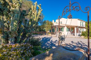 Property grounds - SES SET TANQUES DE SON FOSQUET - Nice villa with private pool and free Wifi (Llucmajor)