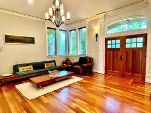 Interior - Charming house in enchanting Portland with AC, WiFi (Portland)