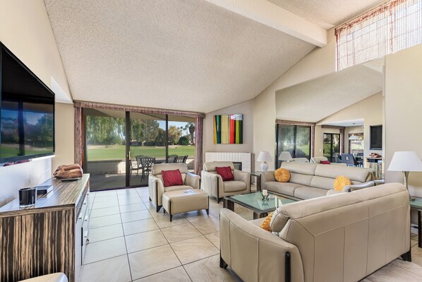 Smart TV - New: Scenic Condo w/ Lake, Golf & Mountain Views (Palm Springs)