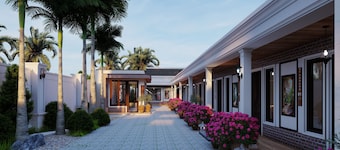 Romance Hotel