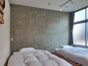 Twin kamer, niet-roken, gemeenschappelijke badkamer | Gratis wifi