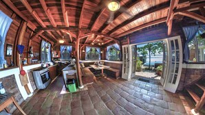 Coffee/tea maker, fridge, microwave, oven - Ocean Front Private Casita w Pool & AC  Sleeps 4 (Pochomil)