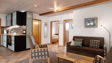 Televisión, mesa de ping pong