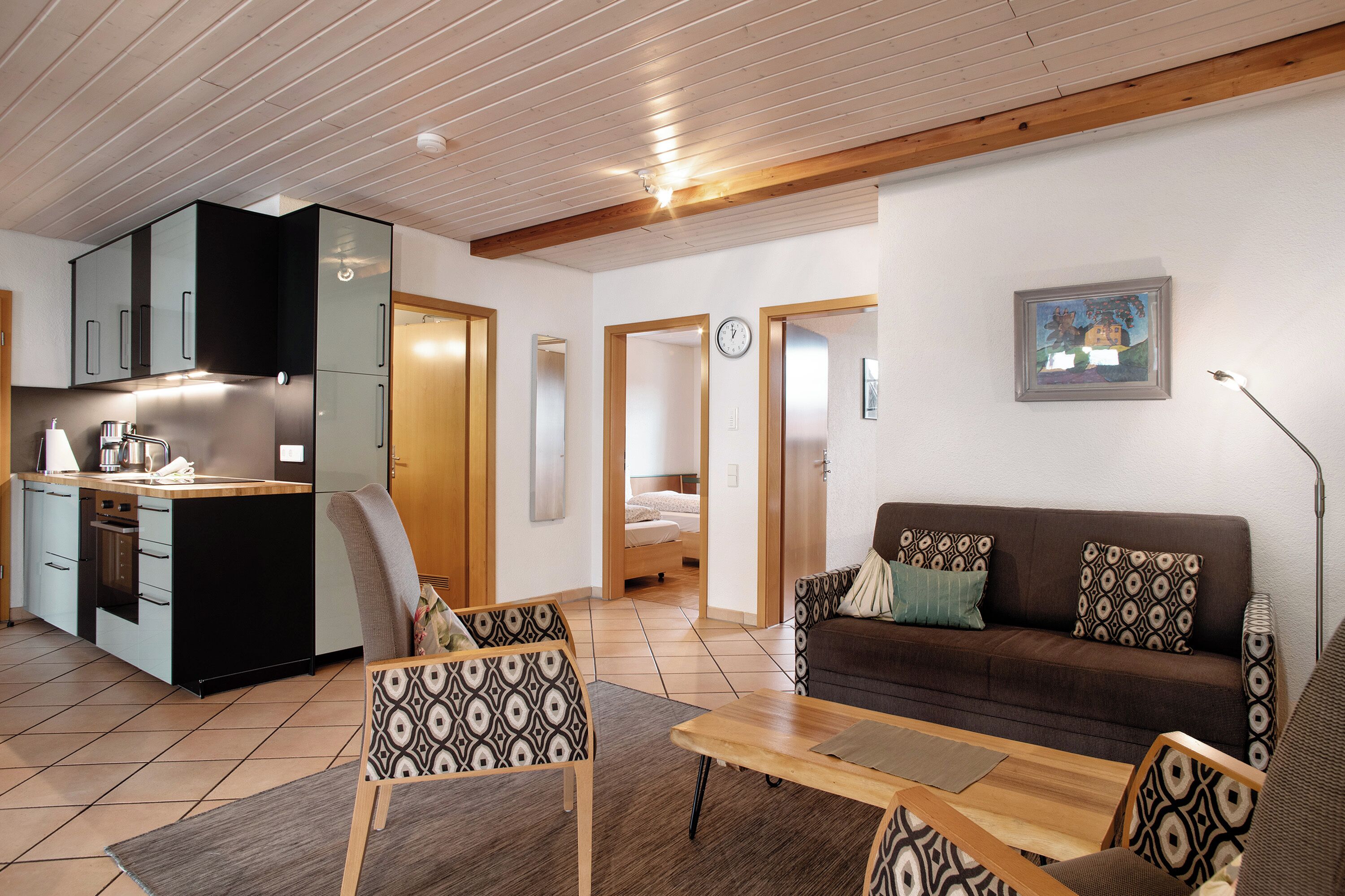 Fernseher, Tischtennisplatte