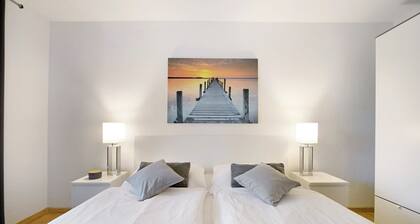 Ferienwohnung 'Vicky' mit Privatterrasse, Balkon und Wi-Fi