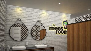 Shower, free toiletries, towels, soap - ITIC INN HOSTEL (Kuta)