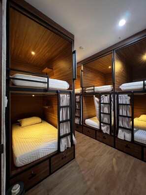 Truy cập Internet không dây miễn phí, bộ trải giường