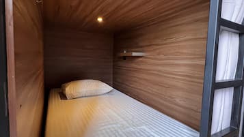 Wifi gratis y ropa de cama