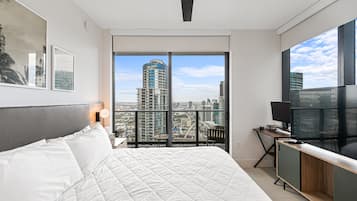 2 bedrooms, iron/ironing board, internet, bed sheets