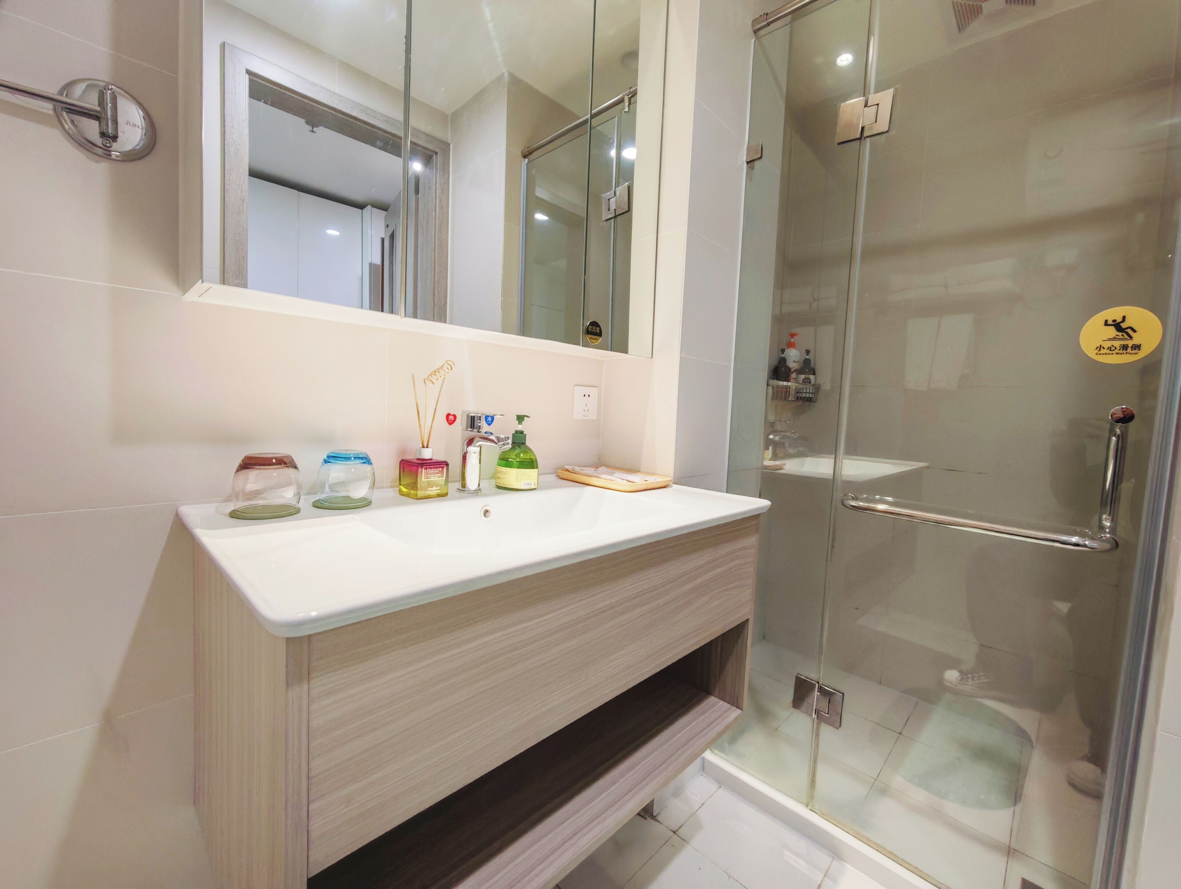 ห้องคอมฟอร์ทดับเบิล | Wi-Fi ฟรี