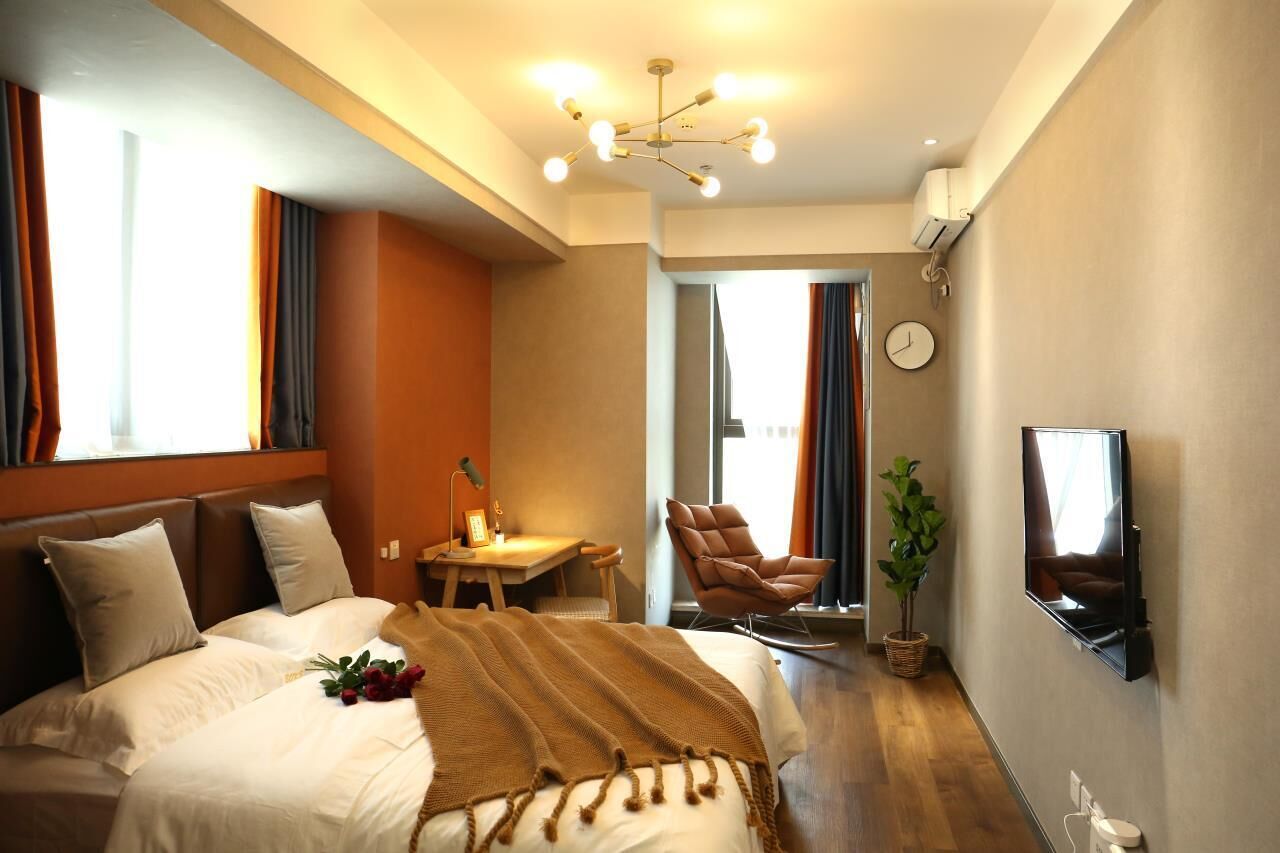 Theme King Room | Free WiFi