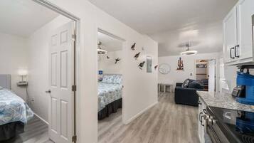 3 bedrooms, desk, iron/ironing board, WiFi