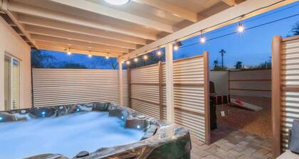 3BR/2BA Cozy Home with Jacuzzi