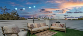 Rooftop Theater ~ 5 Minutes to Downtown! ~ City Views