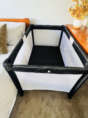 2 quartos, ferros/tábuas de passar roupa, berço de viagem, Wi-Fi