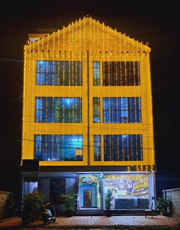 Fachada da propriedade
