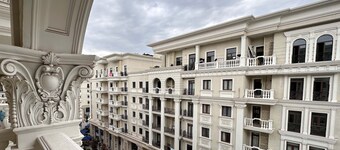 Boulevard 46