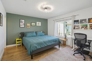 3 多间卧室、办公桌、熨斗/熨衣板、免费 WiFi