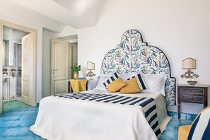 6 slaapkamers, een strijkplank/strijkijzer, gratis wifi, beddengoed