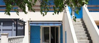 St Cyprien bright apartment with large terrace