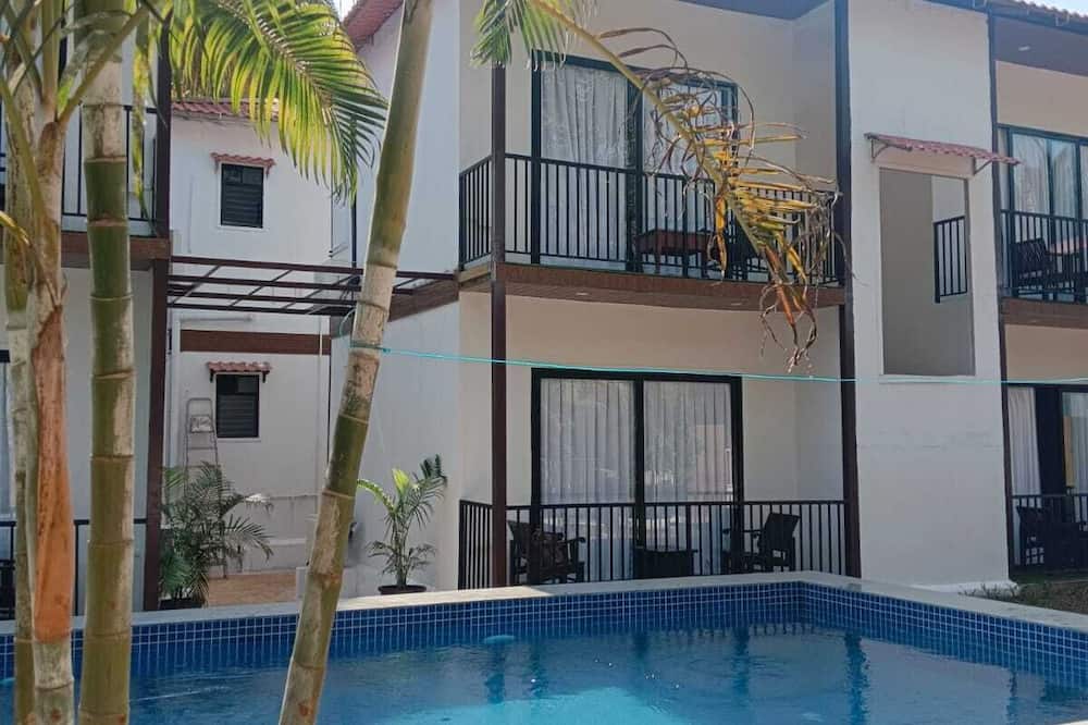 Cottages in Arambol close to Beach