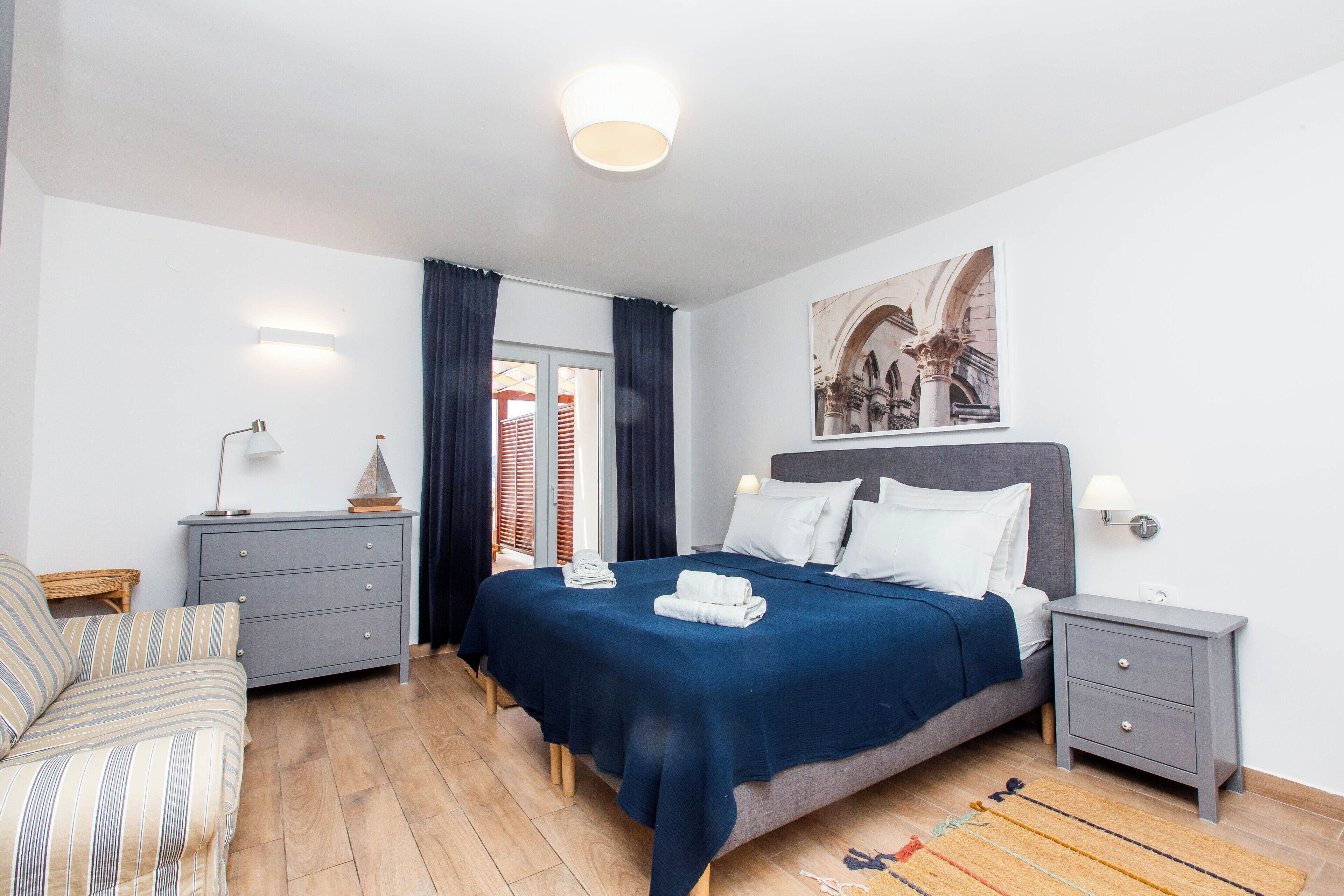 2 bedrooms, WiFi, bed sheets