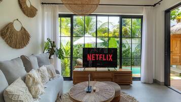 Villa | Living room | Flat-screen TV