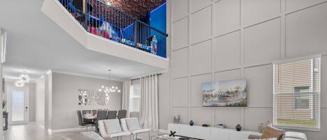 TV, studio